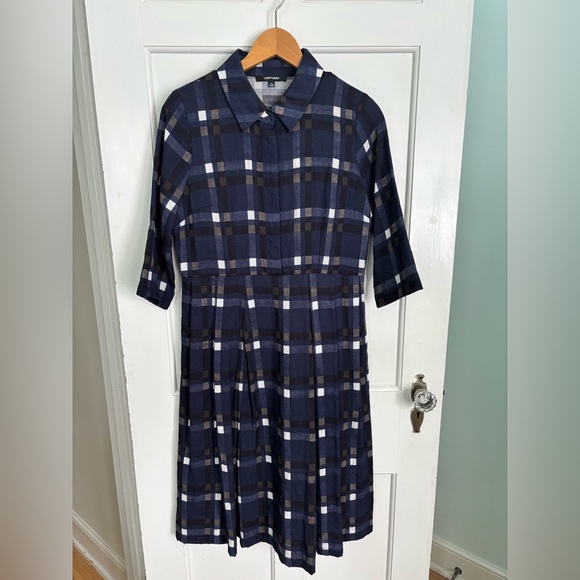 Lonyuash Dress - Picture 1 of 5